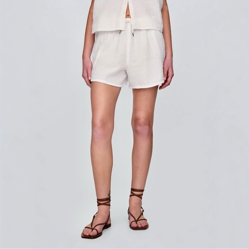 NWT Gap 100% Cotton Gauze Easy Shorts Size XS Relaxed‎ Pull On White Boho Beachy